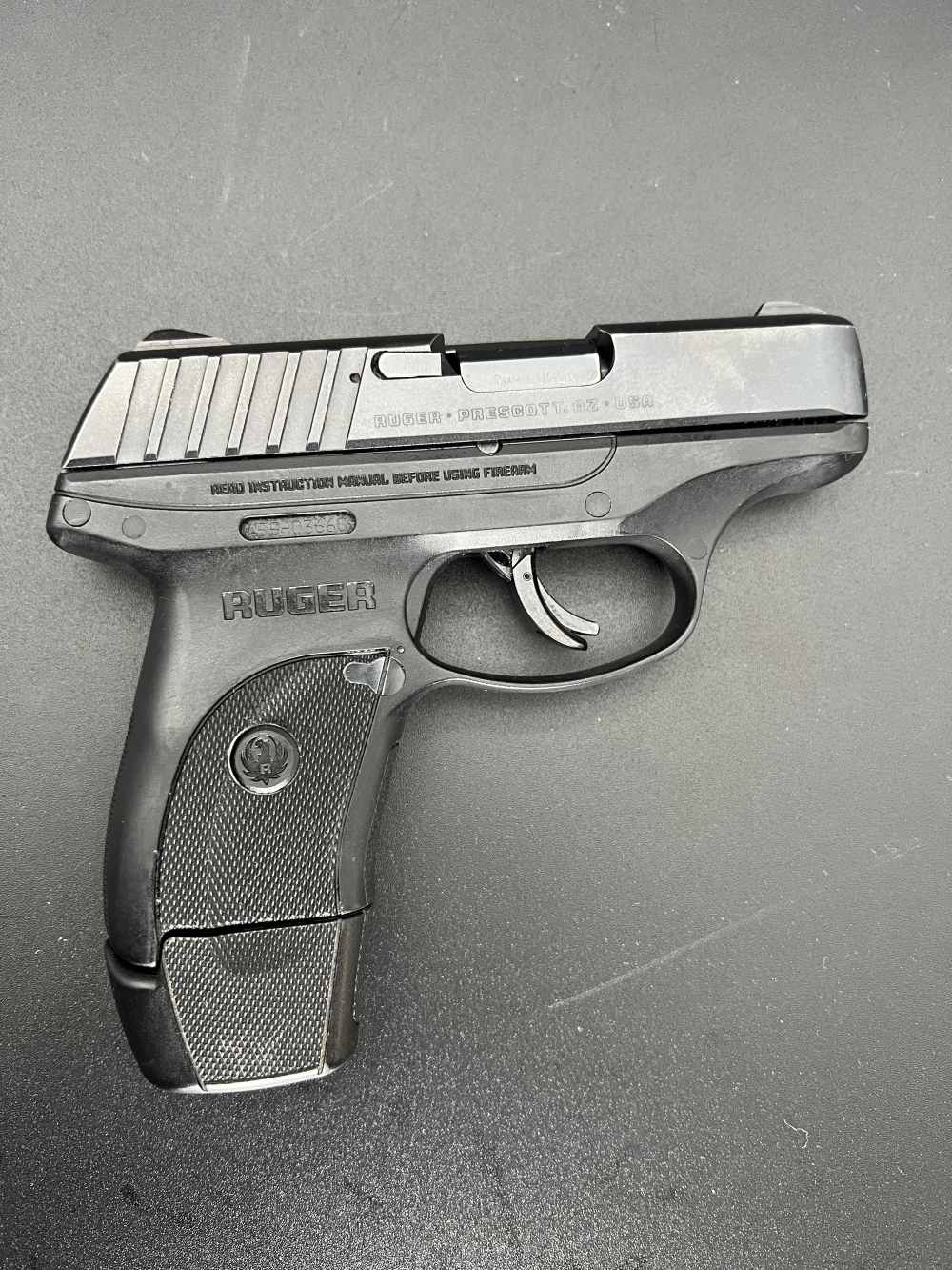 Ruger EC9s, 9mm, 2 mags(1 ext), Box & Holster-img-2