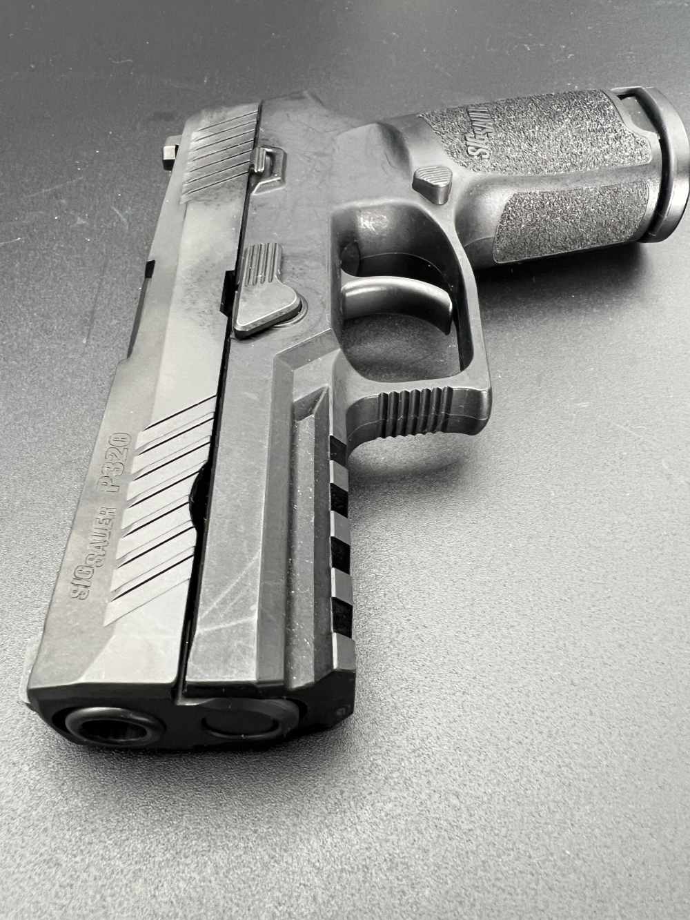 SIG P320 Compact, 9mm, 2 mags(15rnd), Original Box-img-0
