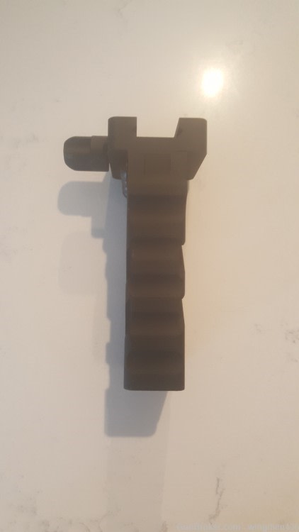 Metal Foregrip with Knob-Adjustable Picatinny Rail Mount-img-0