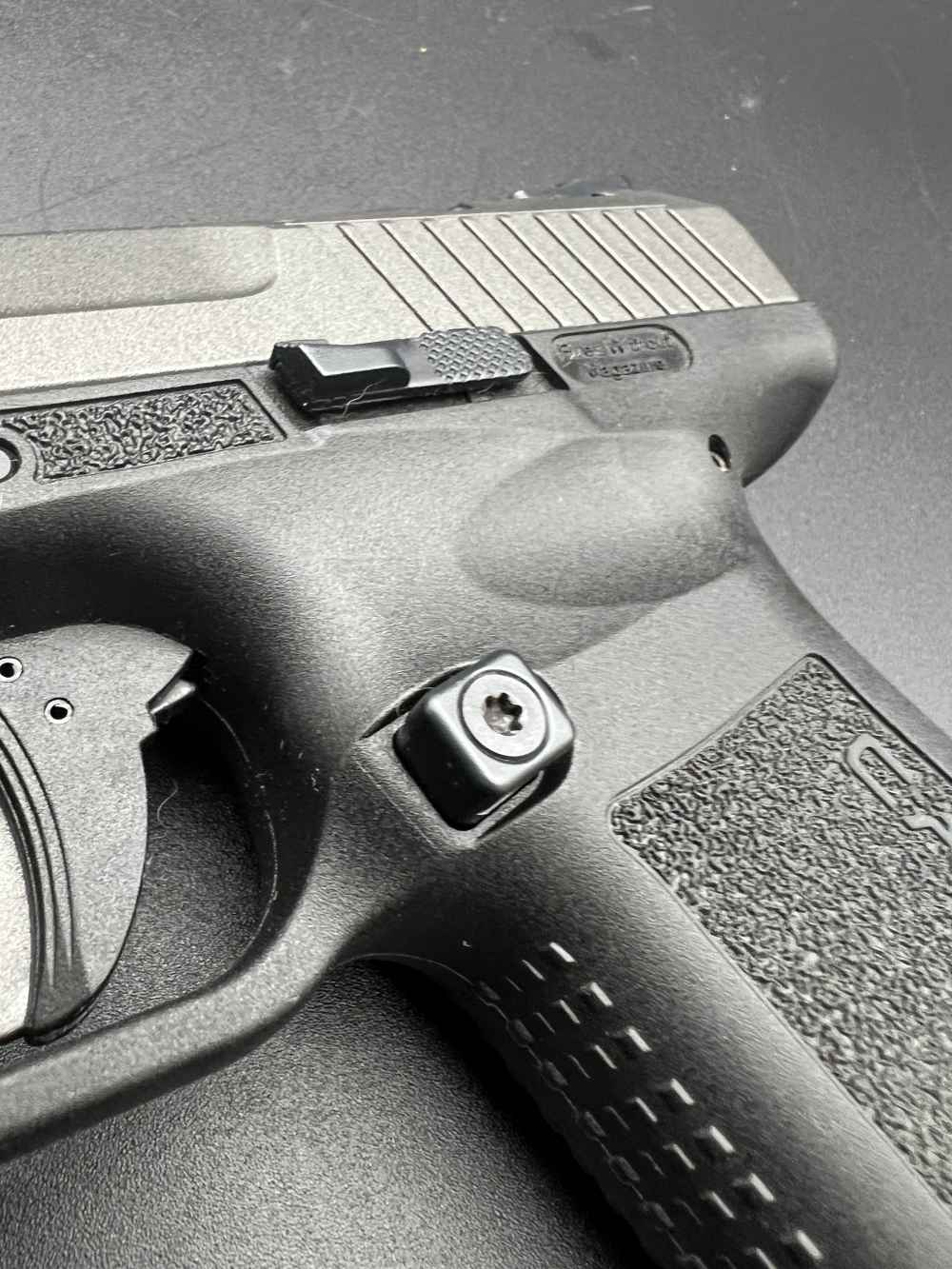 Canik TP9SFx MOS, 9mm, 2 mags(17rd), Optic Ready-img-14