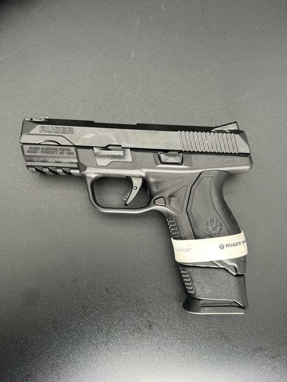 Ruger American Pistol, 9mm, 2 mags(12/17rd), 2 Grips-img-8