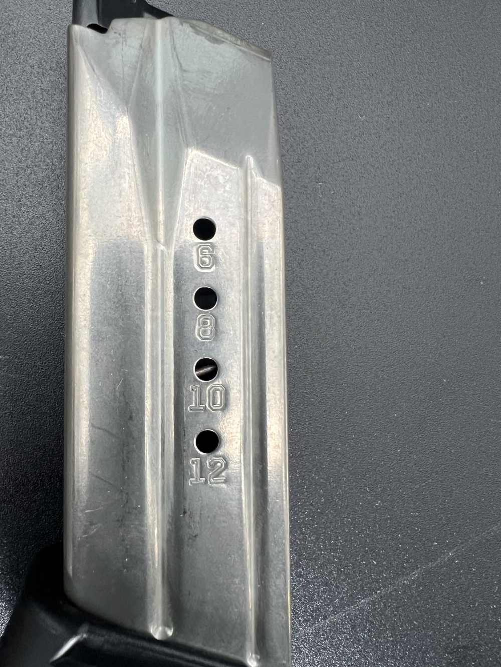 Ruger American Pistol, 9mm, 2 mags(12/17rd), 2 Grips-img-6