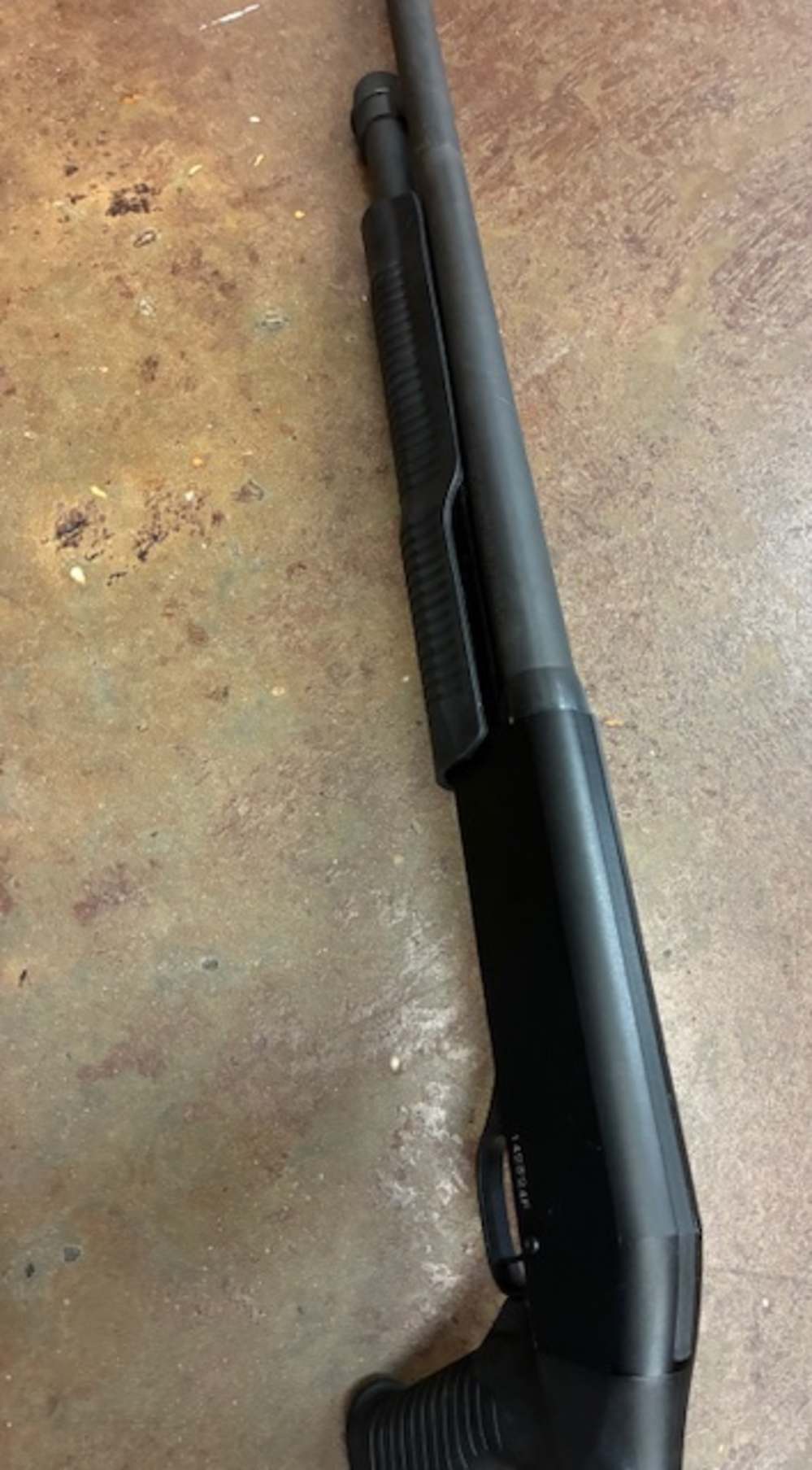 J STEVENS 320 PUMP ACTION 12GA SHOTGUN-img-10