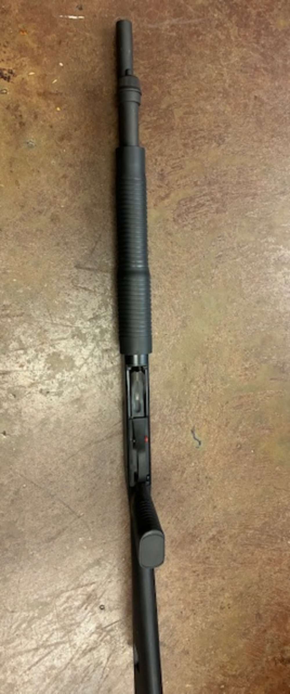 J STEVENS 320 PUMP ACTION 12GA SHOTGUN-img-8