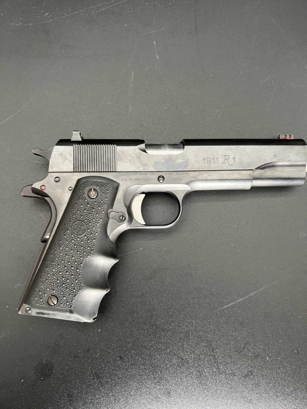 Remington 1911 R1, .45 ACP, 1 mag(7rnd), Hogue Grips-img-3