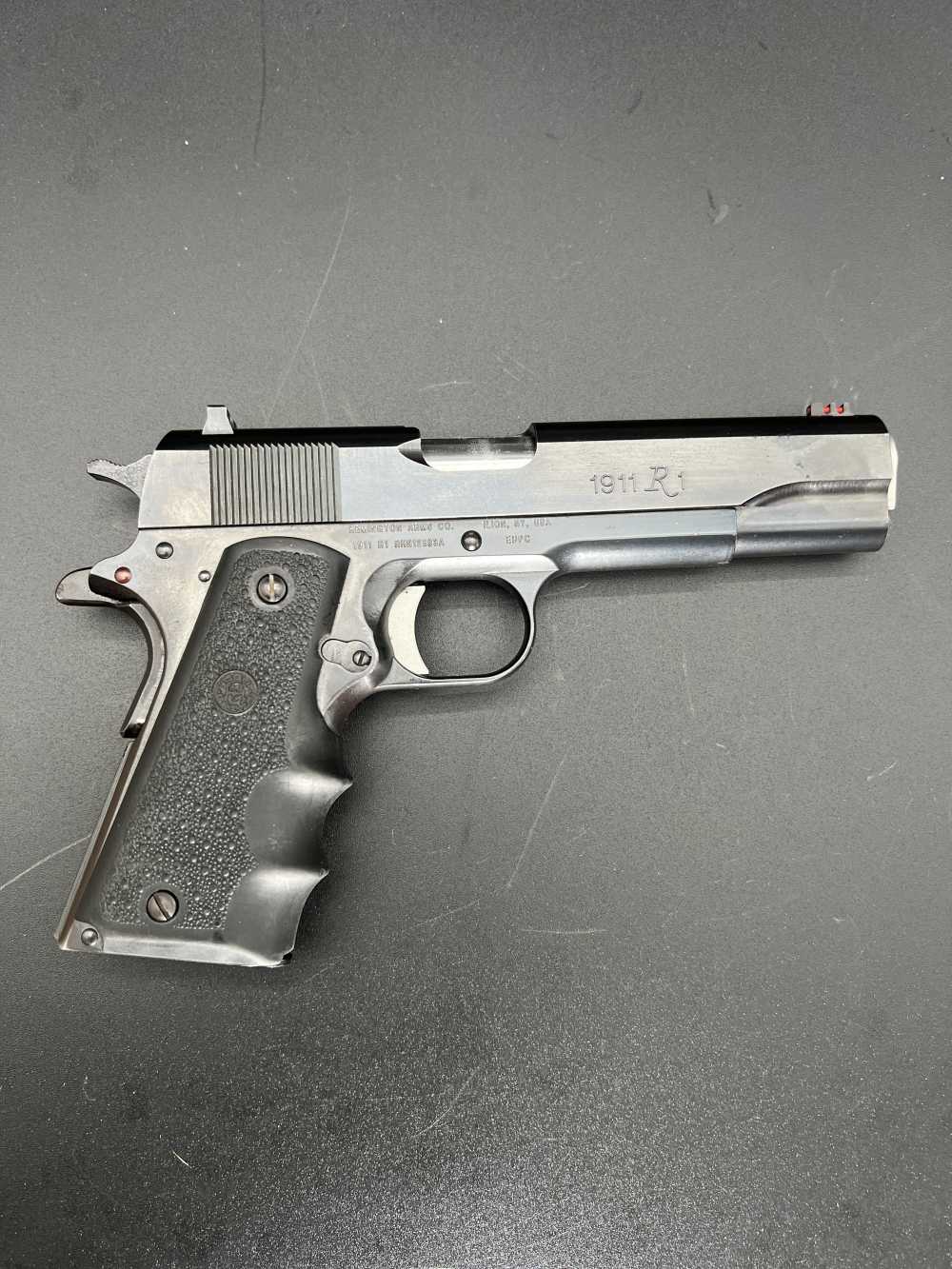 Remington 1911 R1, .45 ACP, 1 mag(7rnd), Hogue Grips-img-7