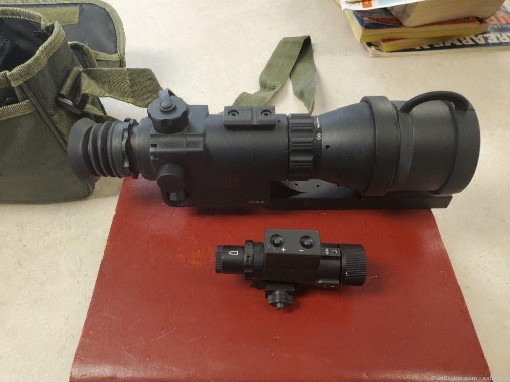 Atn paladin mk 390 night vision scope brand new in soft carry case-img-0