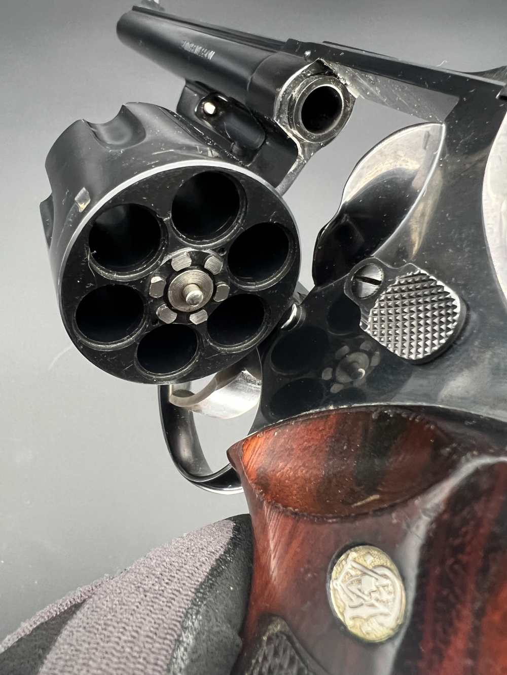 Smith & Wesson Model 29, .44 Mag, 8 3/8" barrel, (Collector Grade)-img-12