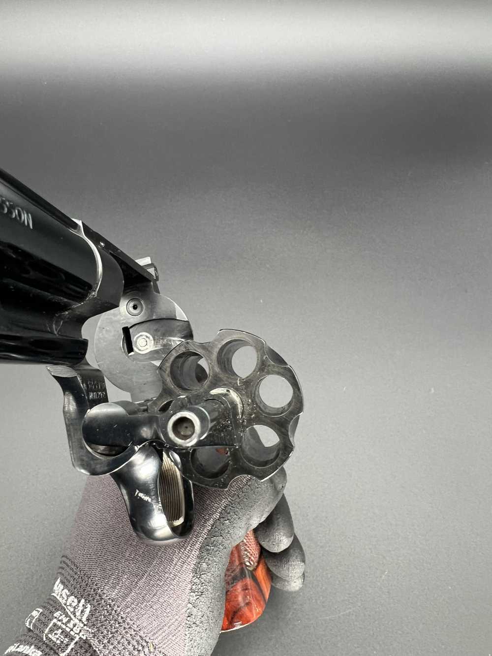 Smith & Wesson Model 29, .44 Mag, 8 3/8" barrel, (Collector Grade)-img-14