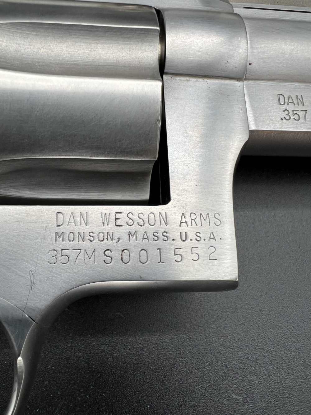 Dan Wesson .357 Maximum SuperMag, 8" VH, Burris Scope (Monson 1983-92)-img-3