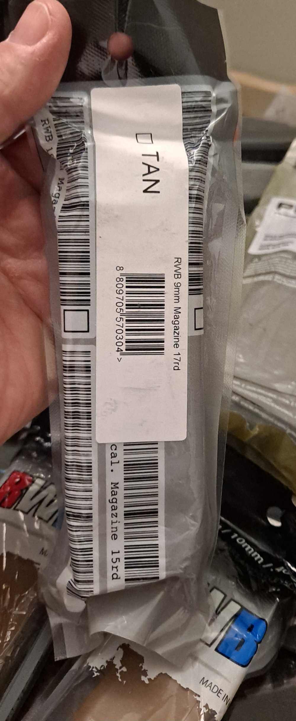Rwb brand glock 17 magazine 17 round capacity  fde new-img-1