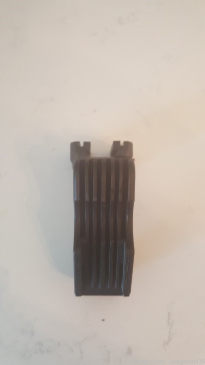 Vertical Foregrip With Single Screw Picatinny Rail Mount-img-2