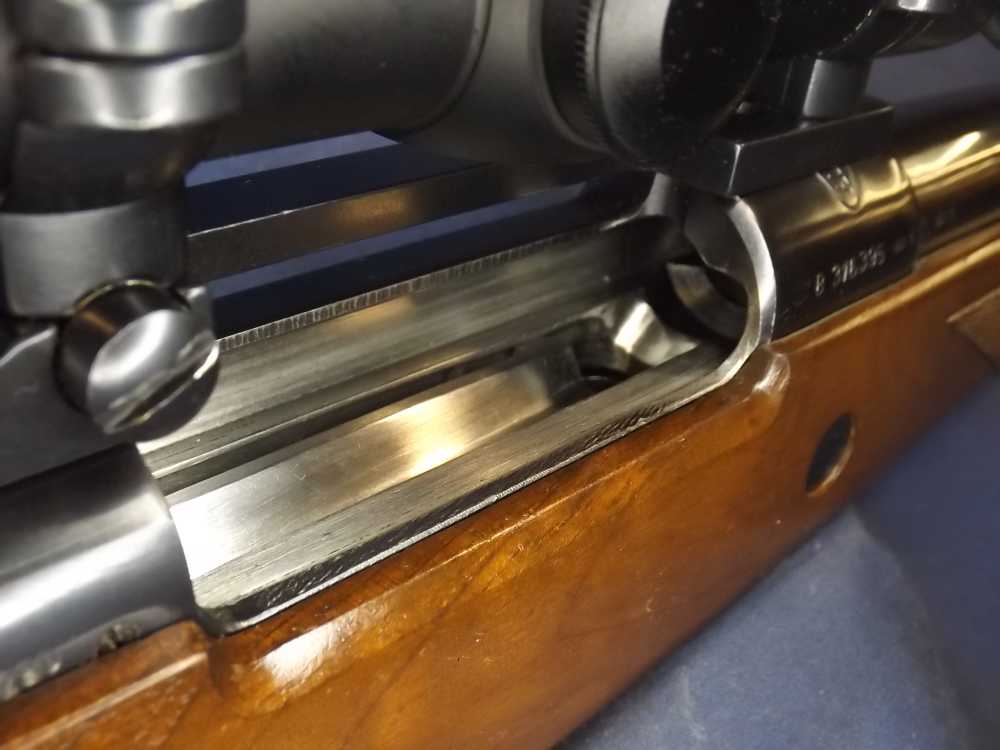 Interarms X Whitworth Express, 375 H&H Mag w/Leupold Var-XIII 1.5-5X Scope-img-8