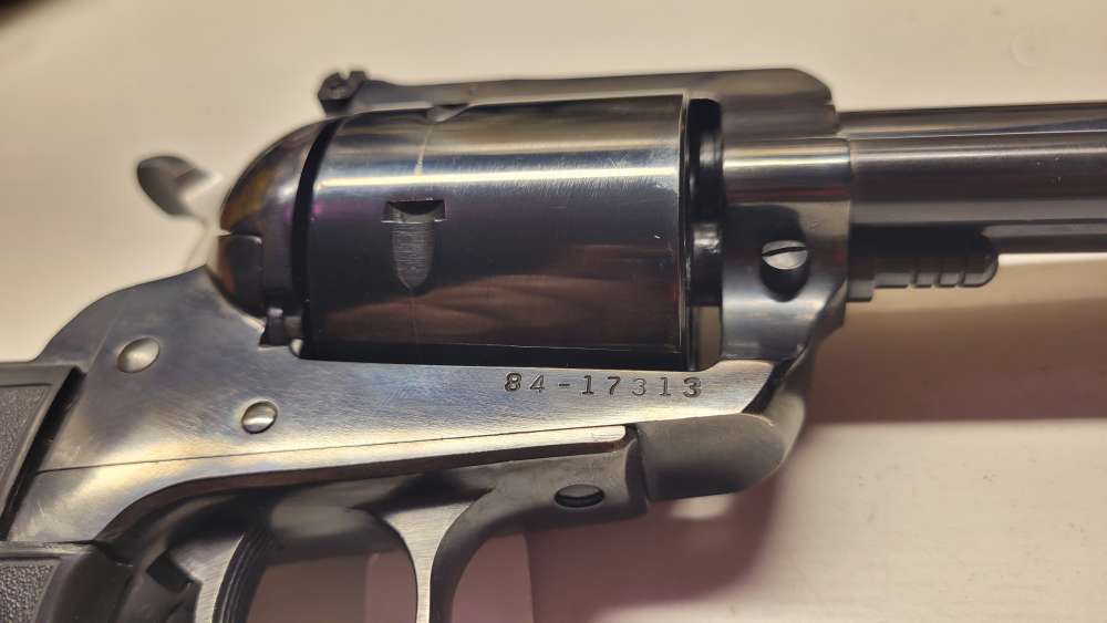 Ruger New Model Super  Blackhawk 44 Magnum 44 Mag 10.5" Barrel XTRAS NICE!-img-21