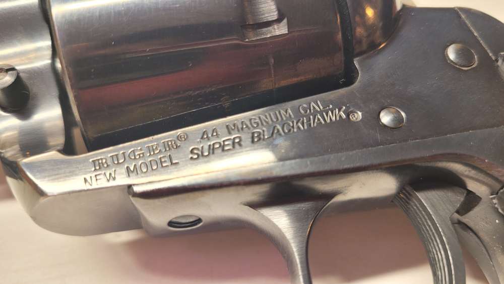 Ruger New Model Super  Blackhawk 44 Magnum 44 Mag 10.5" Barrel XTRAS NICE!-img-19