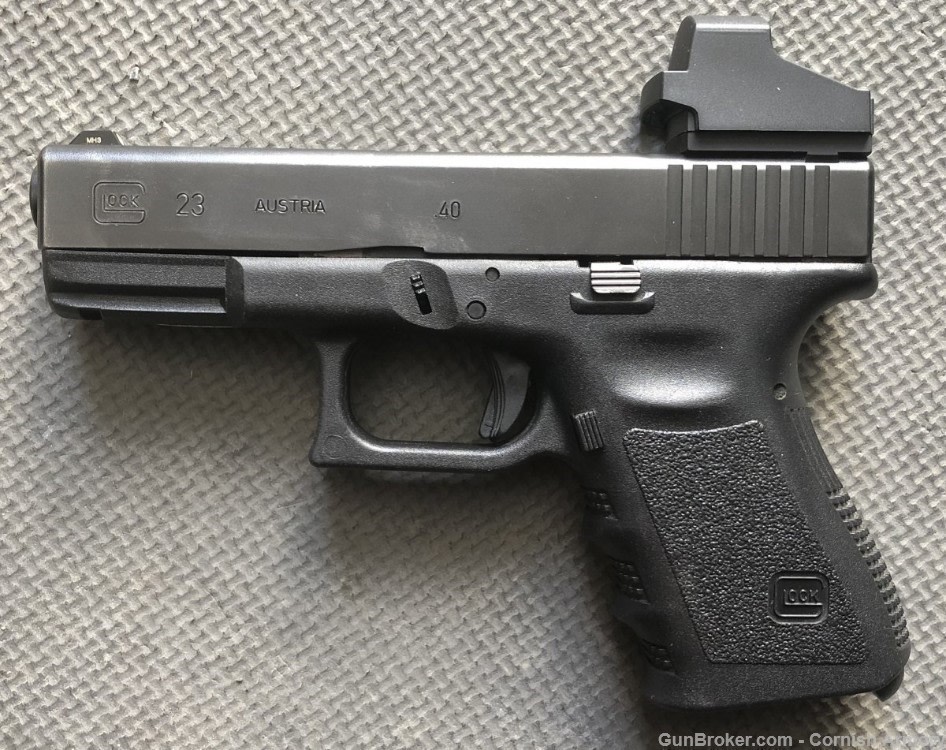 Austrian Glock 23 G23 in 40 S&W 4" brl, 13+1 w/retention holster, NS, CT-img-12
