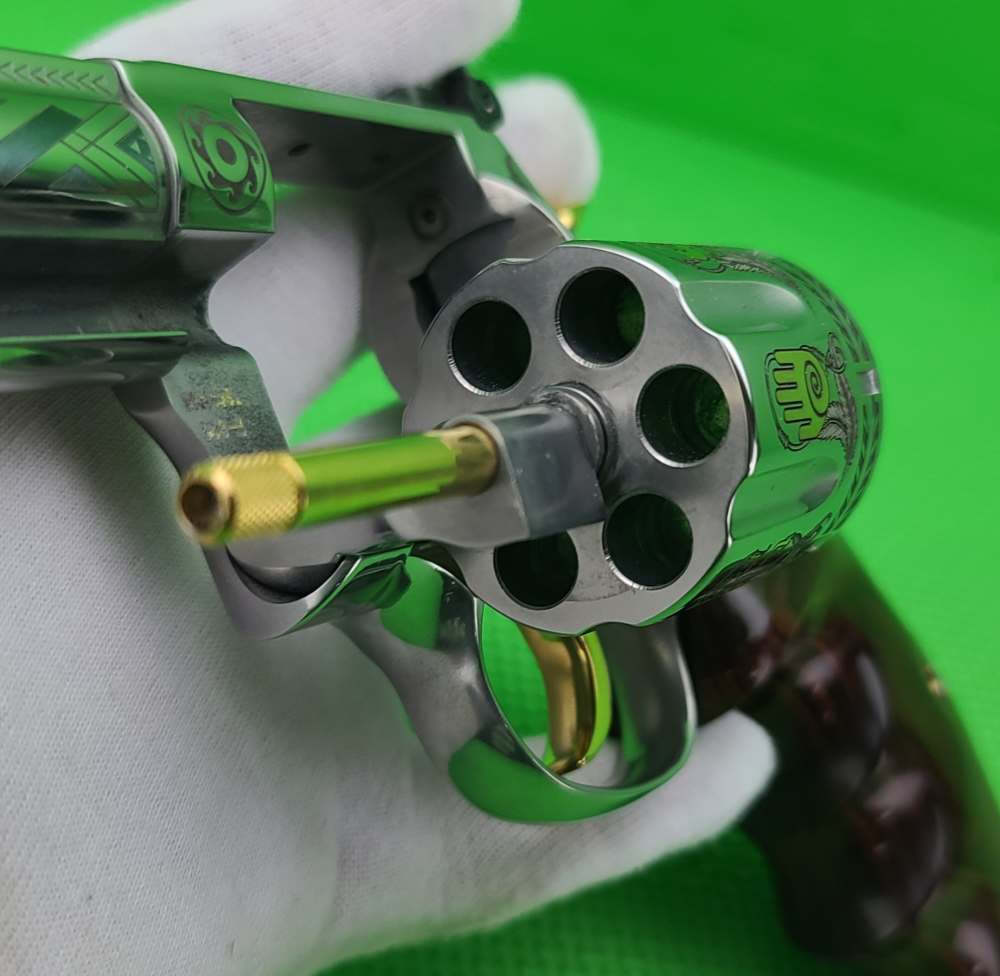 S&W SMITH & WESSON 686 * DREAMCATCHER 357 MAG #93 OF ONLY 200 GOLD ENGRAVED-img-23