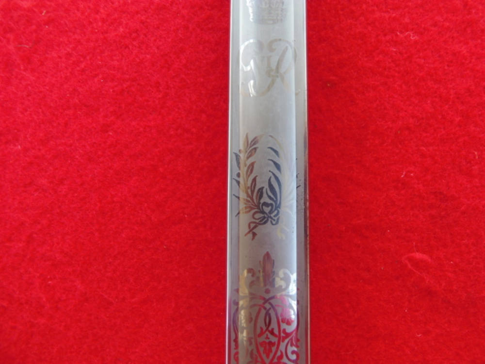 English 1897 pattern Infantry Officer's Sword George VI-img-9