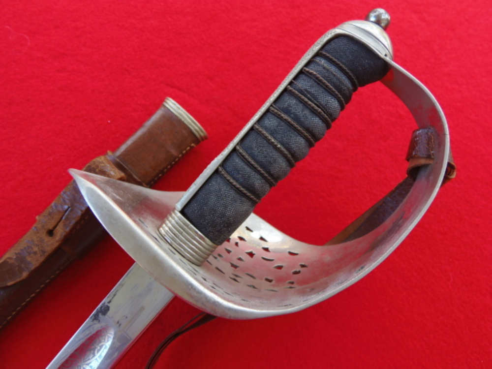 English 1897 pattern Infantry Officer's Sword George VI-img-11
