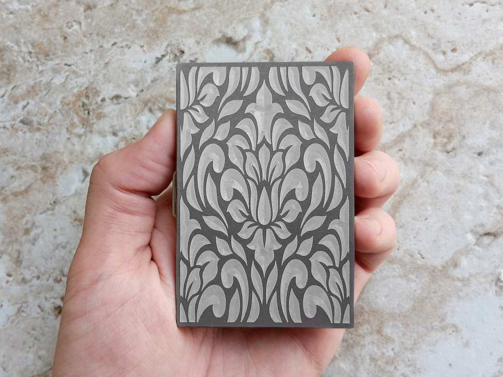 Custom Engraved St Steel Credit Card Holder RFID Blocking Case Regal Split-img-2