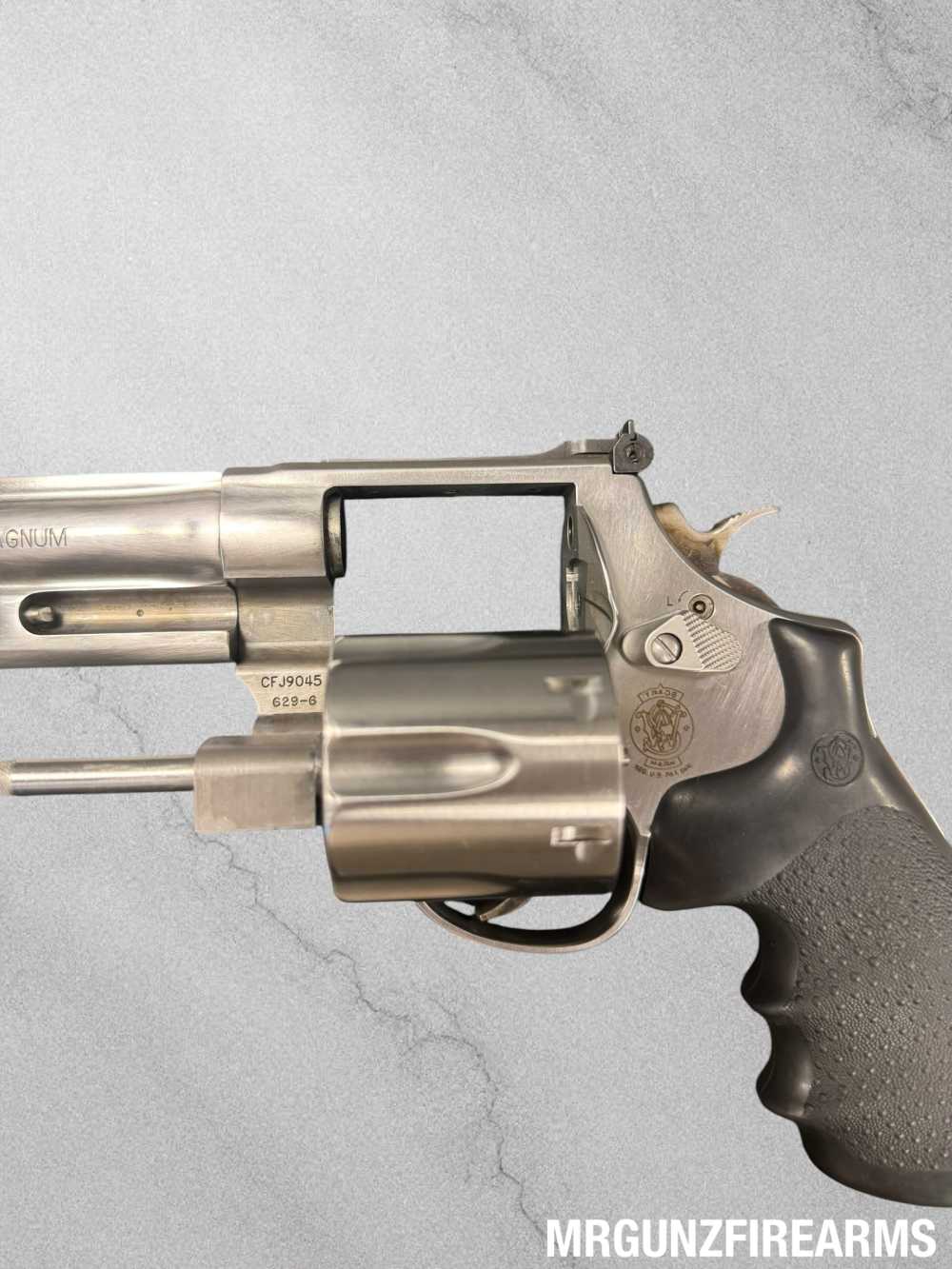 Smith & Wesson 629 Mountain Gun-img-2