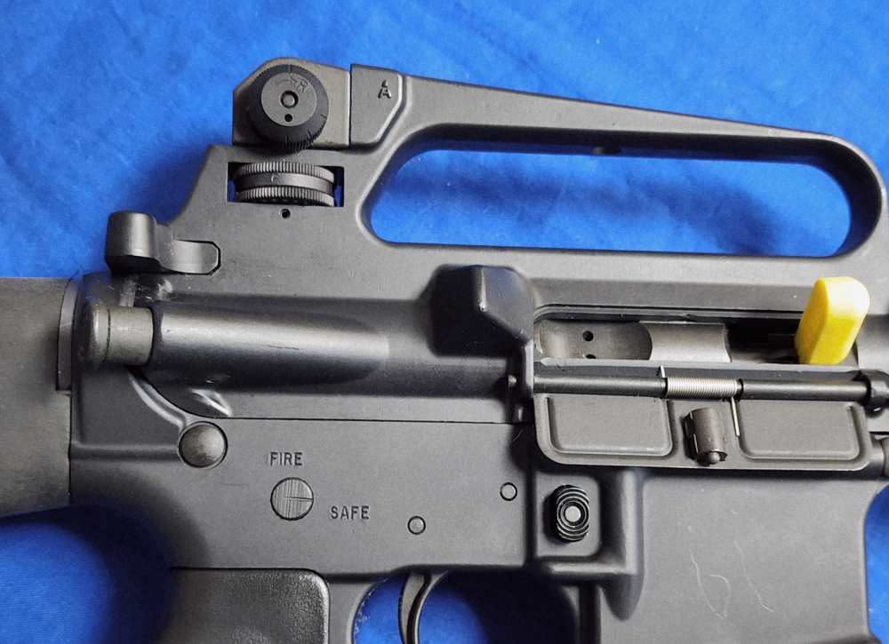 BUSHMASTER XM15-E2S TARGET .223/5.56 20" HBAR 1/9 CARRY HANDLE - EXCELLENT-img-9