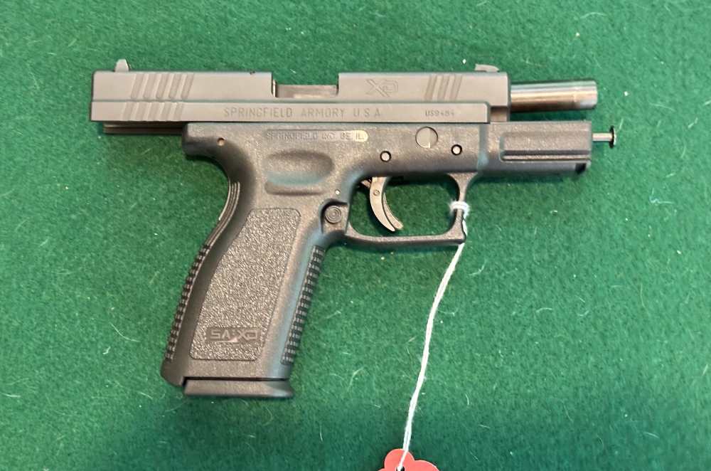 Superb Springfield Armory XD9, full kit w/2 mags, case, papers, etc.-img-5
