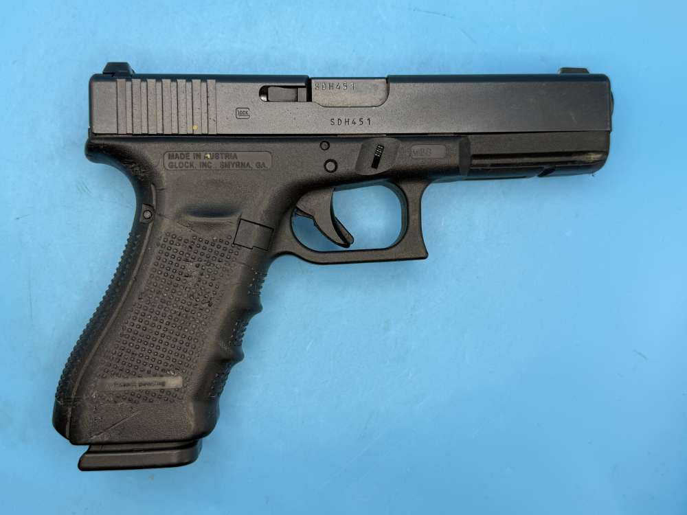 Glock 22 Gen4 .40 S&W Police Trade In G22 Gen 4 GNS-img-1