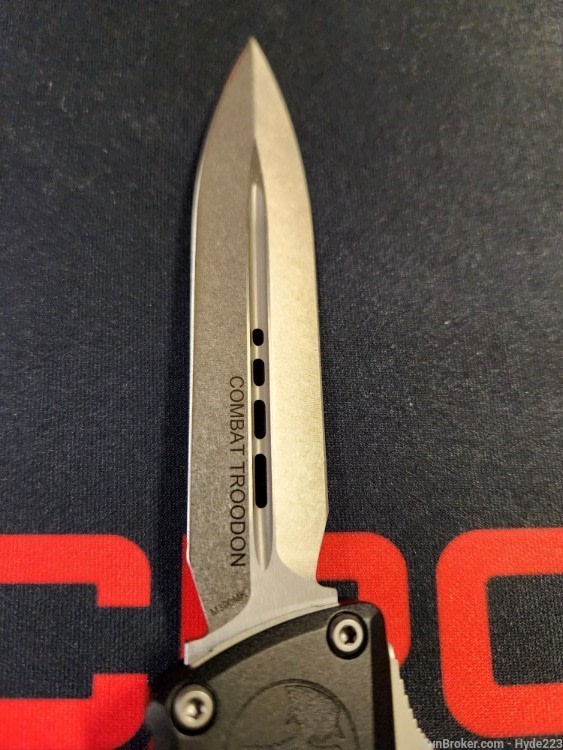Microtech Combat Troodon Gen. 3 Stonewash D/E Dagger-img-4