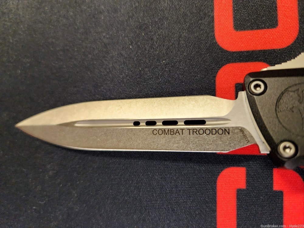 Microtech Combat Troodon Gen. 3 Stonewash D/E Dagger-img-3