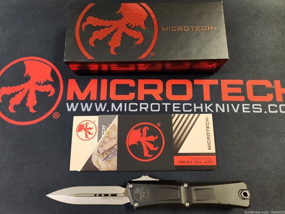 Microtech Combat Troodon Gen. 3 Stonewash D/E Dagger-img-0