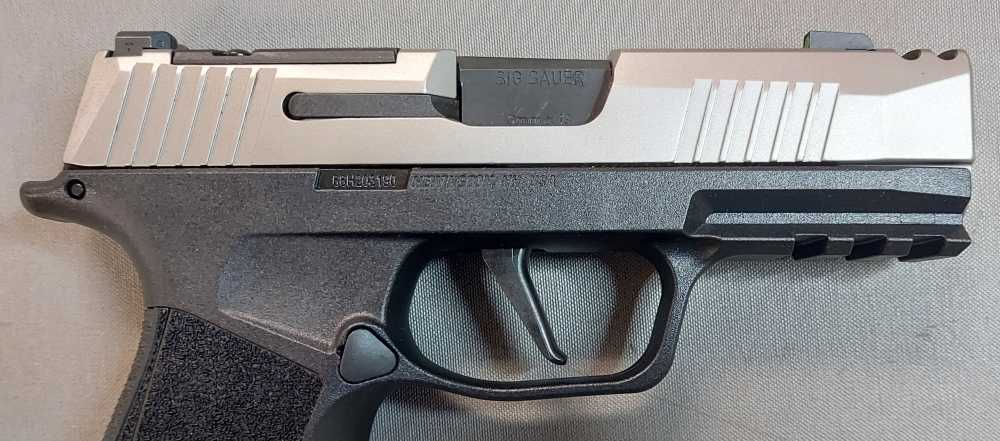 Sig Sauer P365 XMacro Comp Semi-Auto Pistol 9mm 3.1" Barrel 17 Rounds-img-4