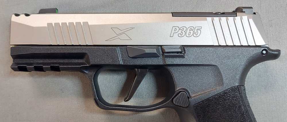 Sig Sauer P365 XMacro Comp Semi-Auto Pistol 9mm 3.1" Barrel 17 Rounds-img-3