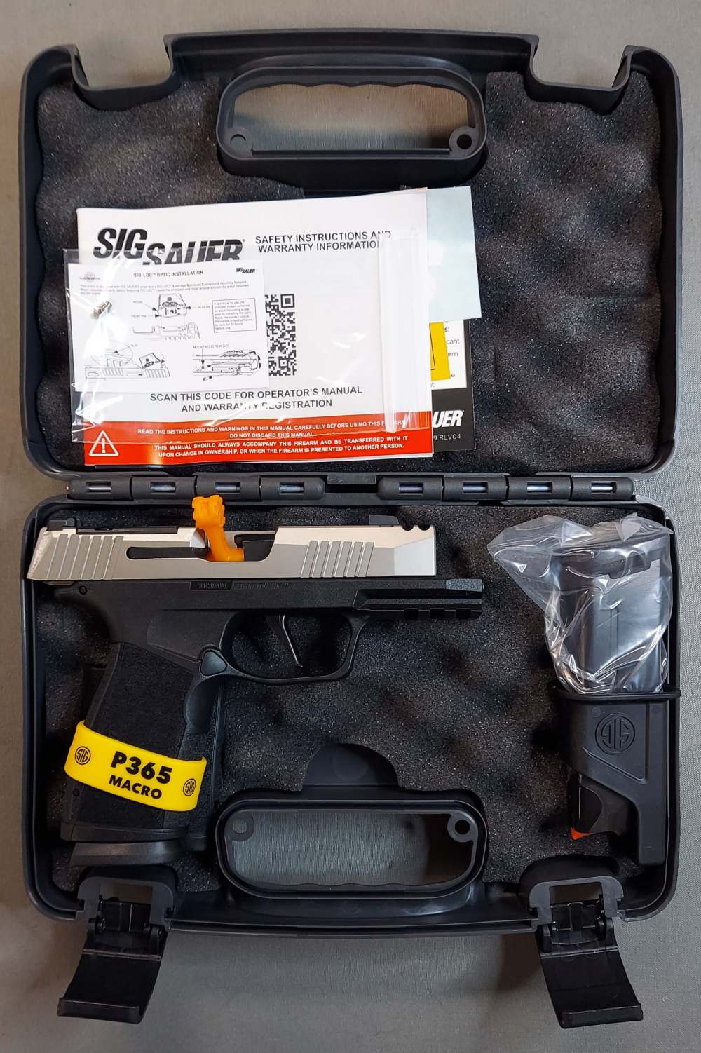 Sig Sauer P365 XMacro Comp Semi-Auto Pistol 9mm 3.1" Barrel 17 Rounds-img-5