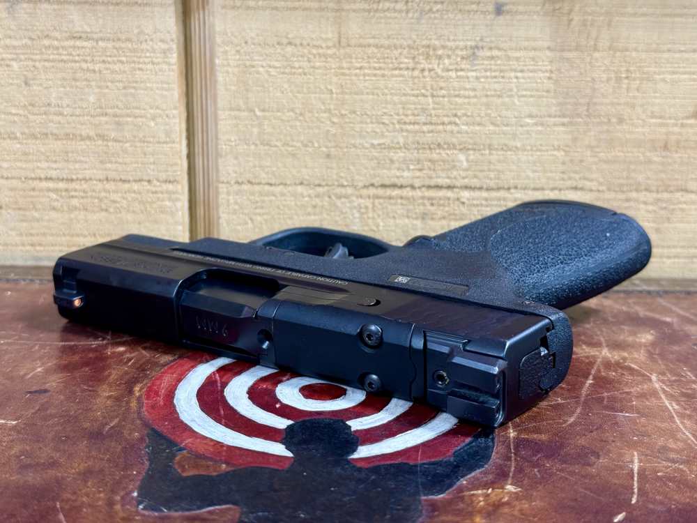 Smith & Wesson Shield Plus 9mm w/ 3 Magazines-img-2
