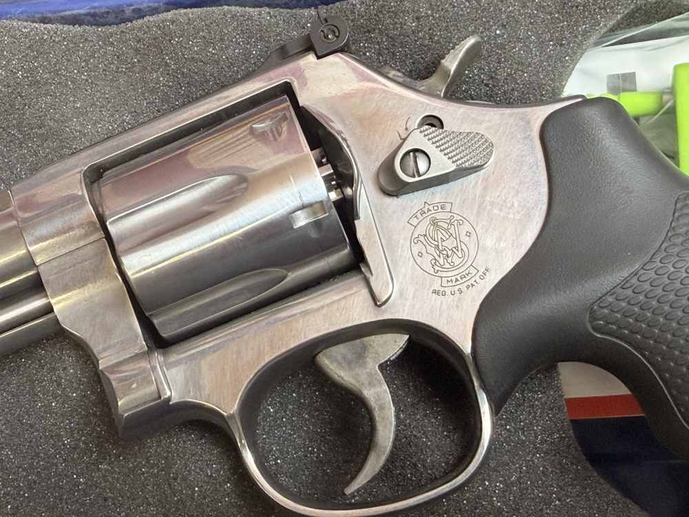 Smith & Wesson Model 686-6 .357 Magnum 6” Stainless w/ Original Case-img-6