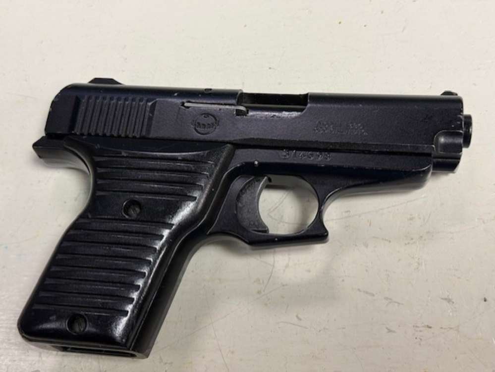 LORCIN L380 (parts gun)-img-0