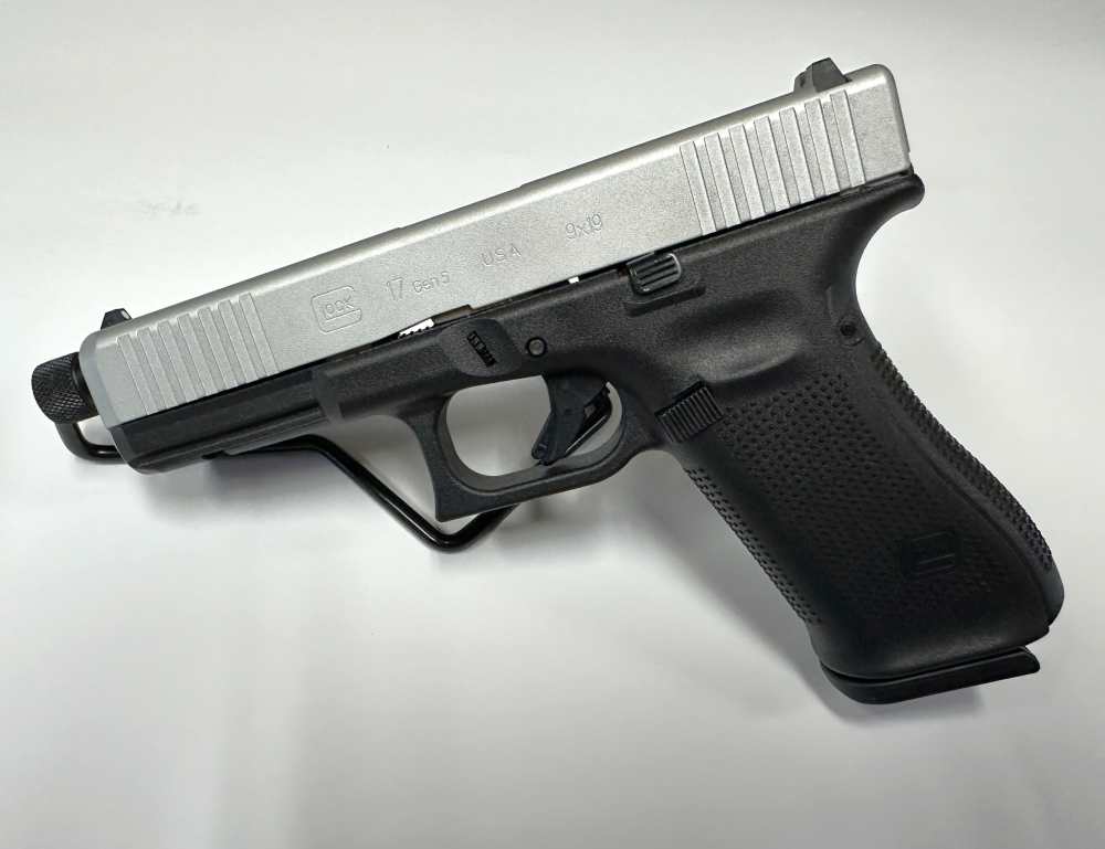 Glock 17 Gen 5 Silver Slide Threaded Barrel 9mm 3mags, PA175S203 $799-img-2