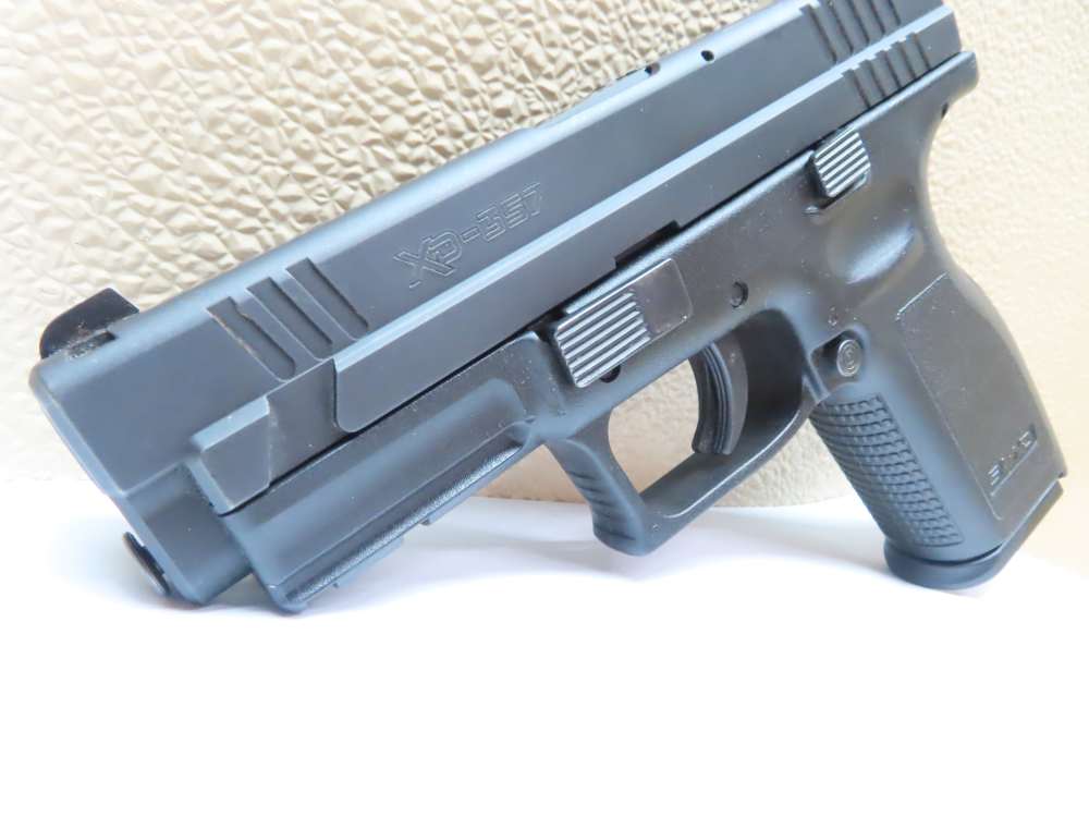 Springfield XD-357  Semi-Automatic .357 SIG Pistol 4" Barrel – Excellent -img-0