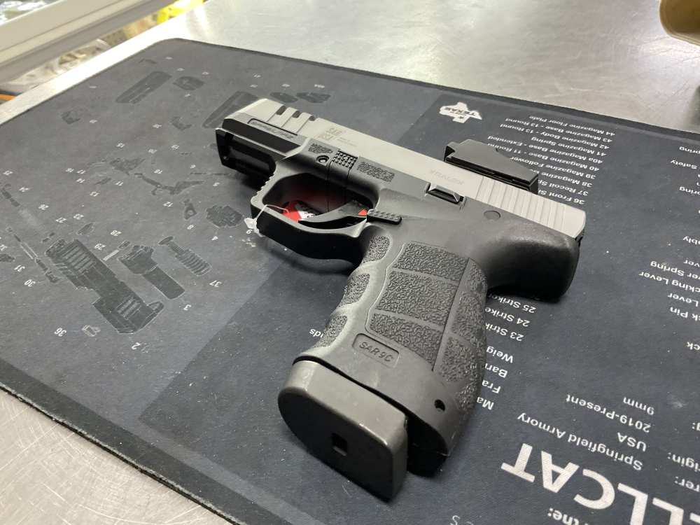 Sarsilmaz SAR9 CX OR W/crimson trace sight 6 moa 9mm 1 magazine -img-8