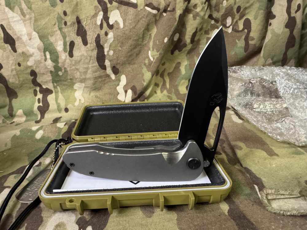 Medford Knife & Tool On Belay D2 PVD Knife NIB-img-0