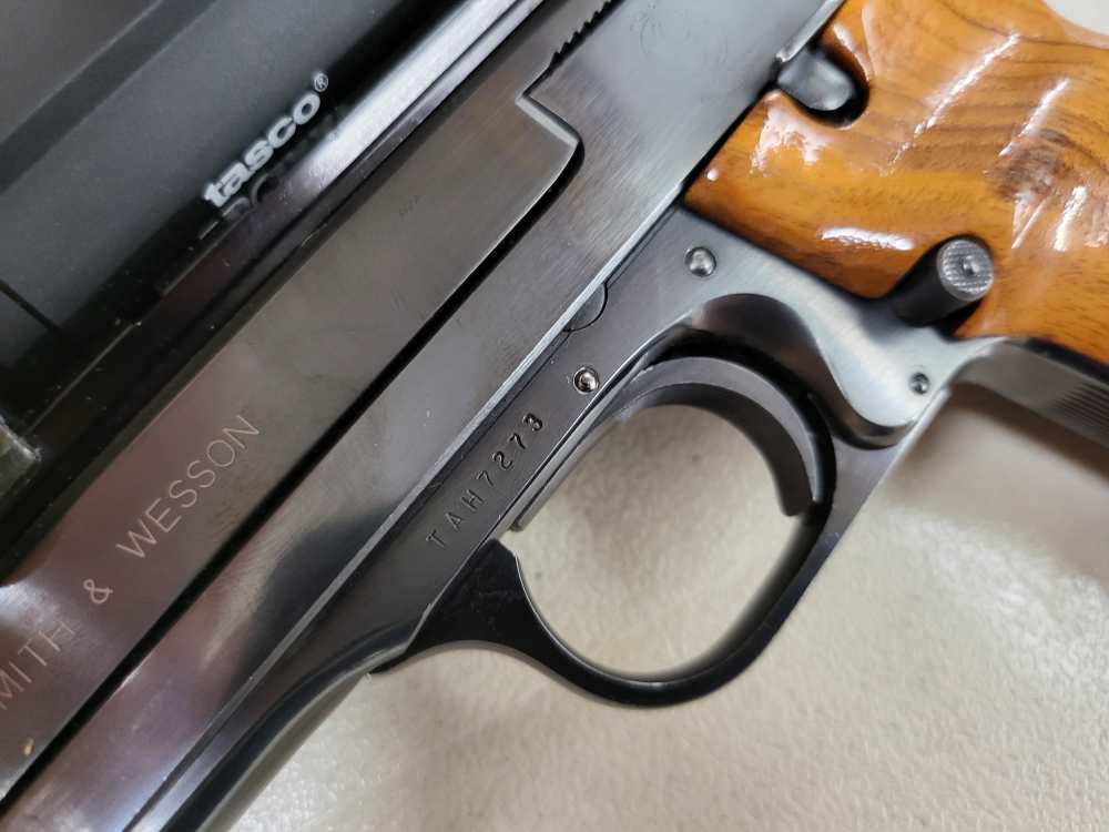 Smith & Wesson Model 41 22 LR-img-7