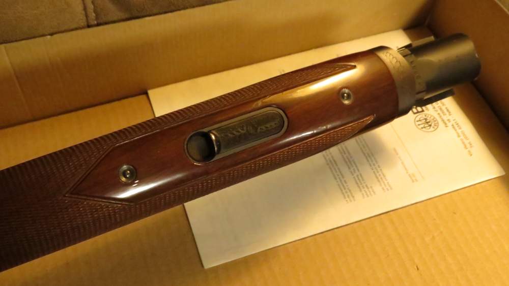 Beretta S 686 Silver Pigeon (Silver Perdiz) w/ 5 choke tubes factory box-img-6