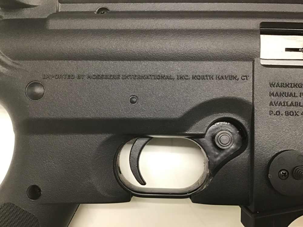 Mossberg Semi-Auto Rifle Model: 715T Caliber: .22 LR-img-9