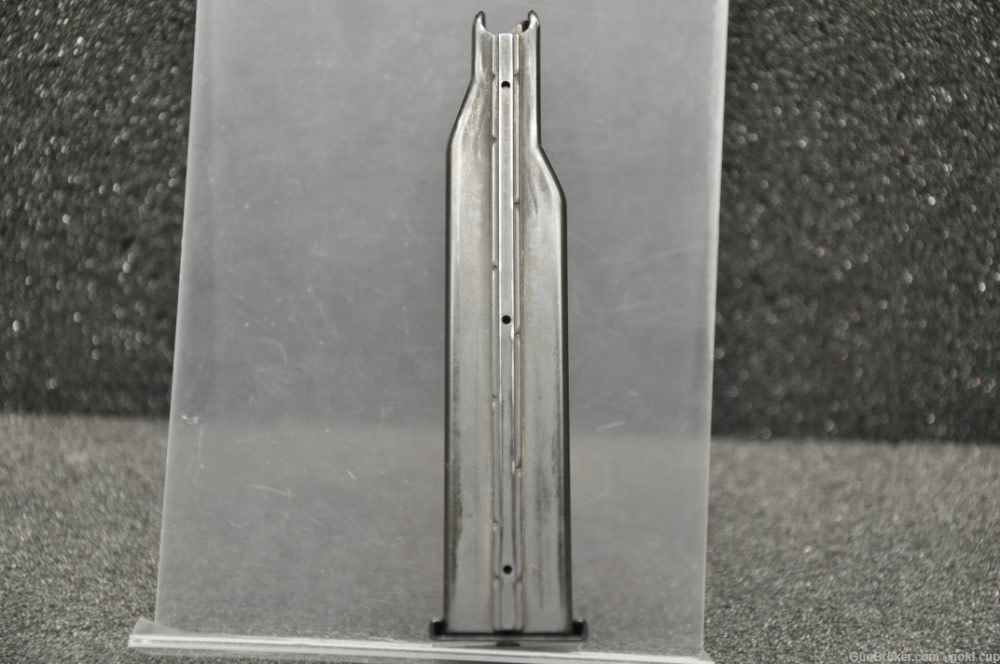 HK P7 M 13 Factory Original 13 RD Magazine Date Code IF MAG #2-img-3