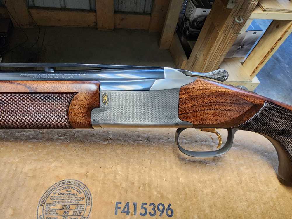 PICS! NEW BROWNING CITORI 725 SPORTING 20 GA 32" PORTED WALNUT 32 SHOTGUN-img-23