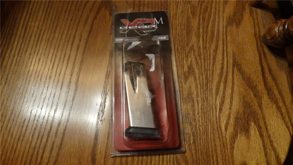 springfield armory .40 11 round compact xd40 magazine-img-0