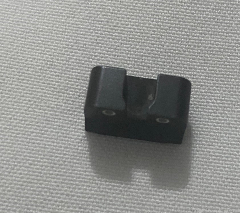 USED Trijicon 1911 Colt Govt Night Sight rear-img-1