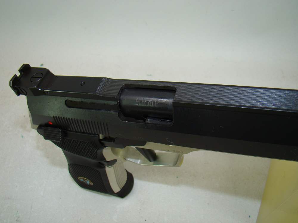 VEKTOR SP1 Pistol 9mm Made in So Africa-img-10