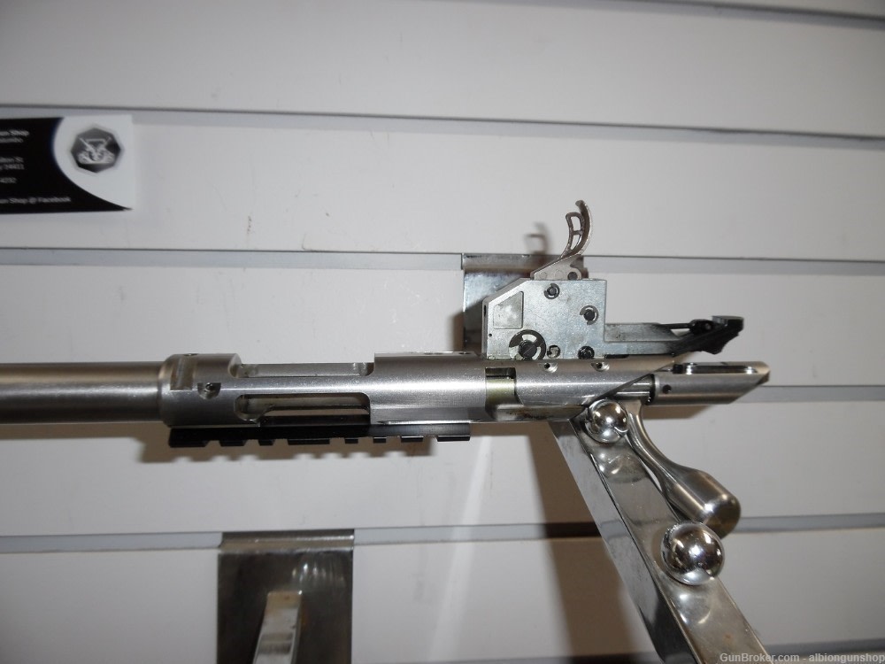 ruger american 22 wmr 18 inch heavy barrel-img-4